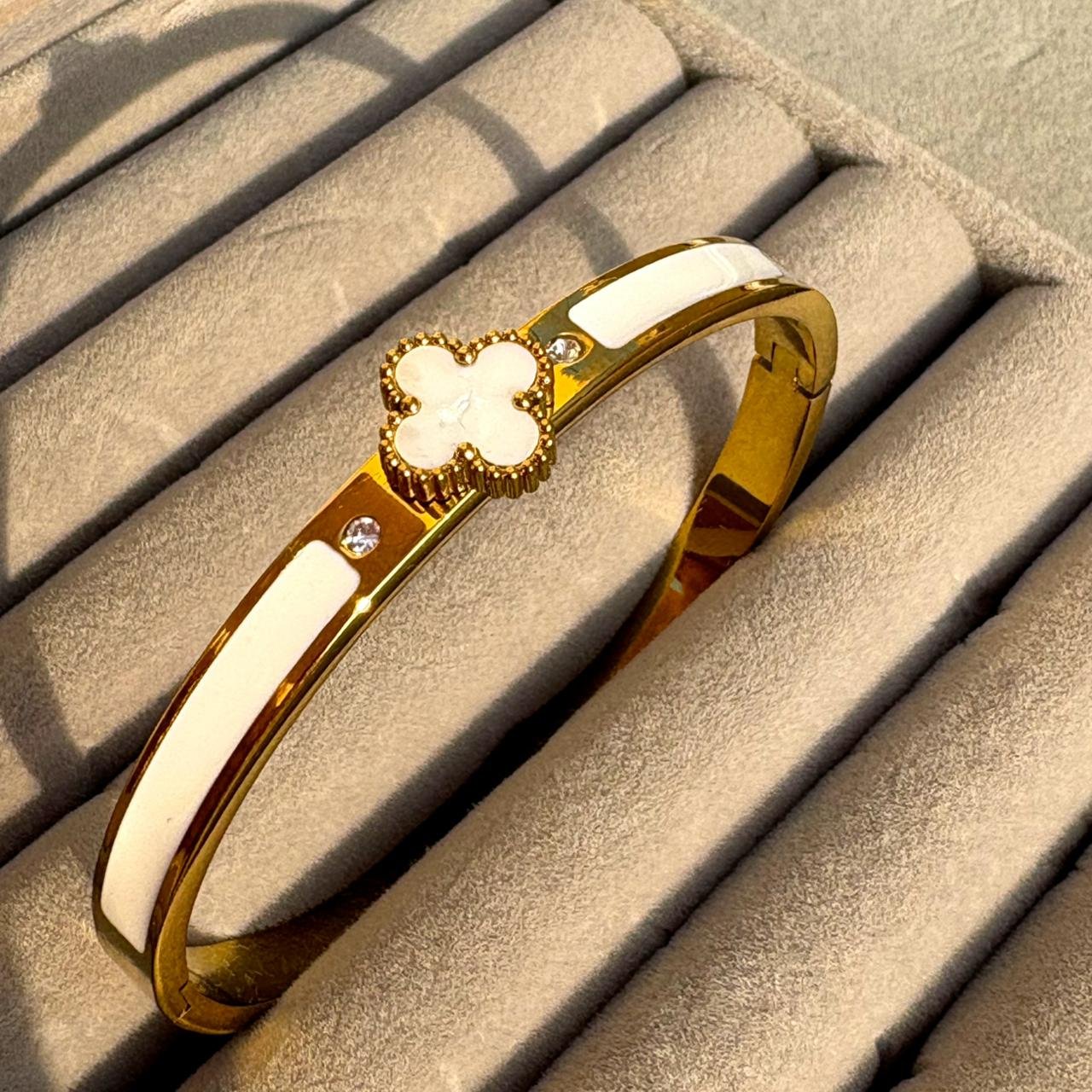 Van Cleef Cuff - 18K Gold Plated